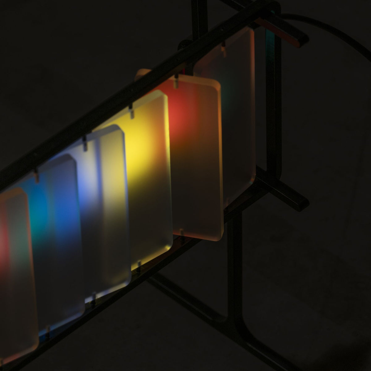 AILLEURS - Lampe à poser – Cinna – vue 4