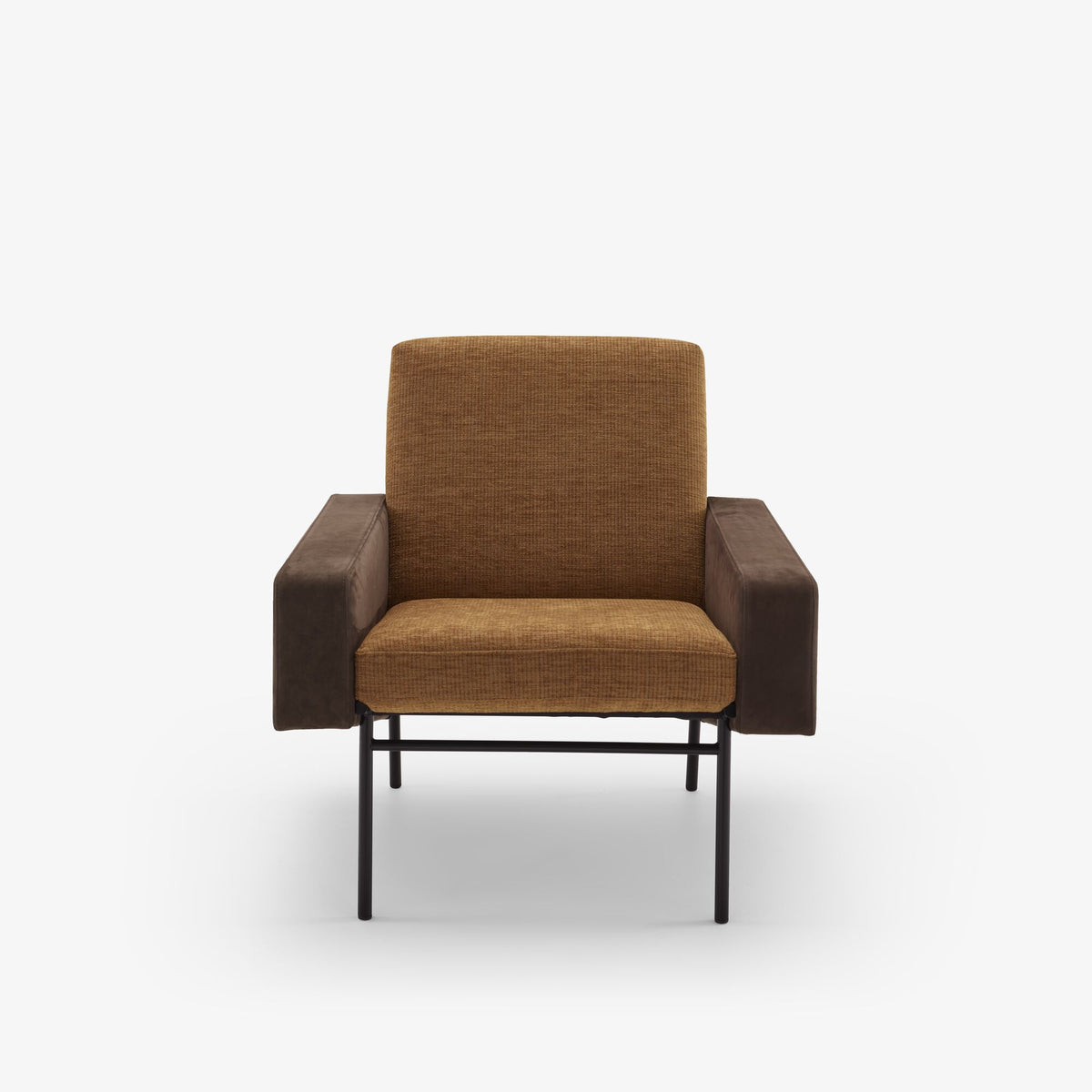 Fauteuil G10 Cinna design Pierre Guariche, accoudoirs tapissés – vue 1
