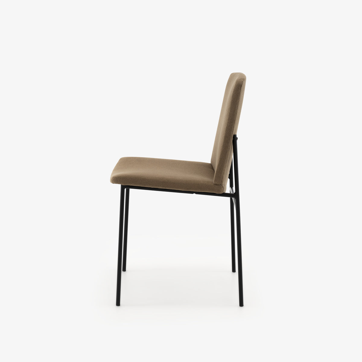 289 - Chaise piétement laqué noir satiné