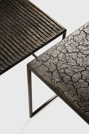 Table basse gigogne Pentagon – détail