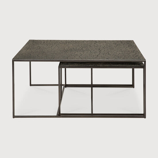 Table basse gigogne Pentagon – ambiance