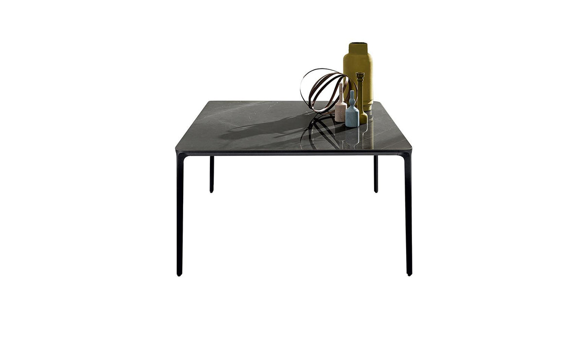 SLIM - Table carrée