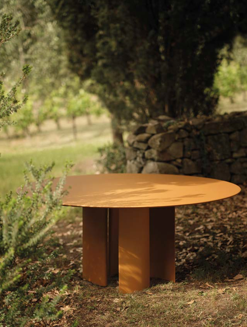 NACA - Table ronde d'extérieur