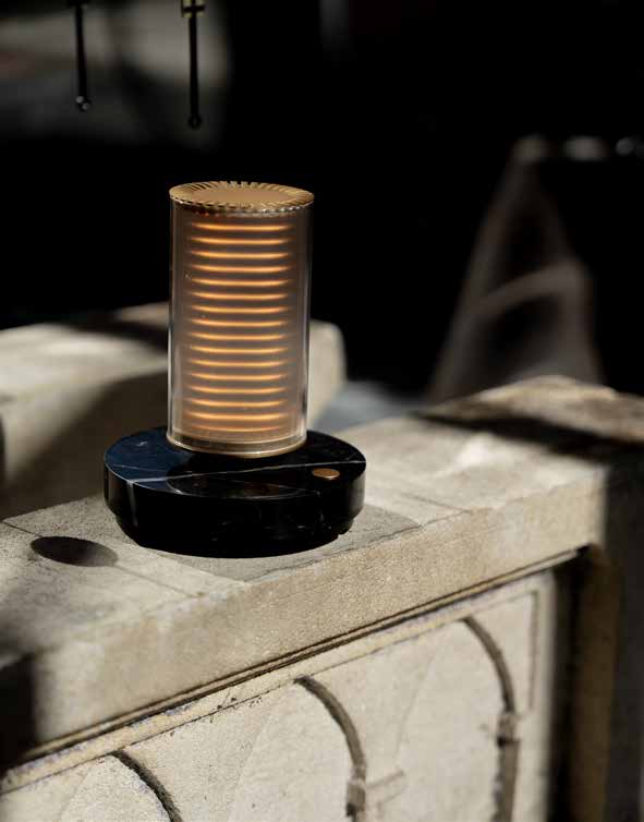 FRENCHIN A TABLE - Lampe à poser