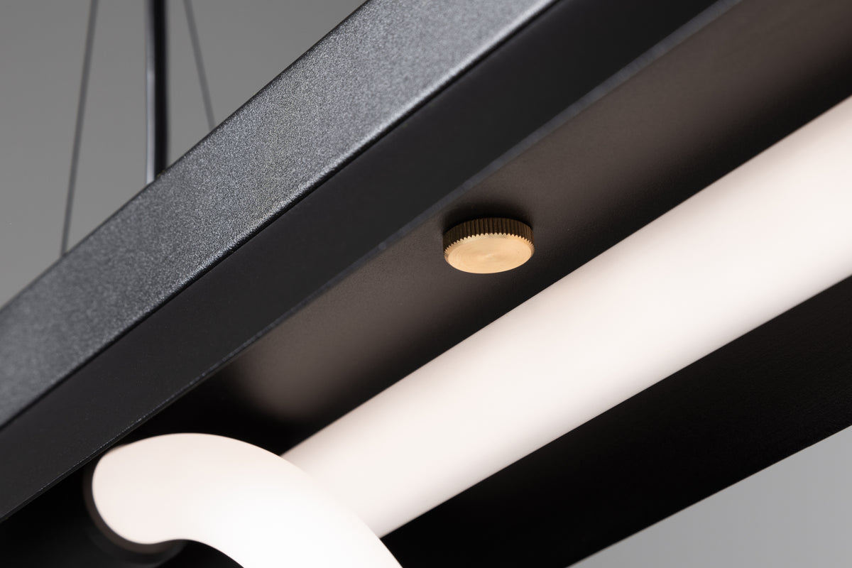 Suspension Tubelight