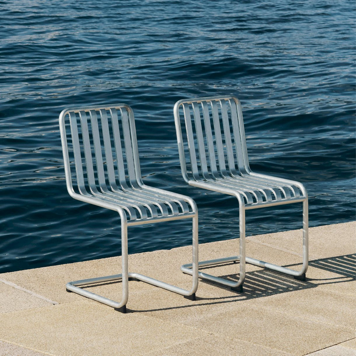 Chaise Palissade Cantilever HAY