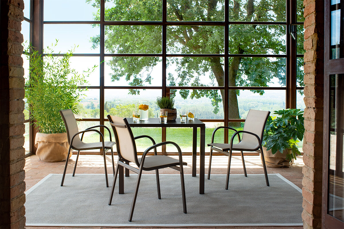 NOVA - Table repas – Emu – vue 4