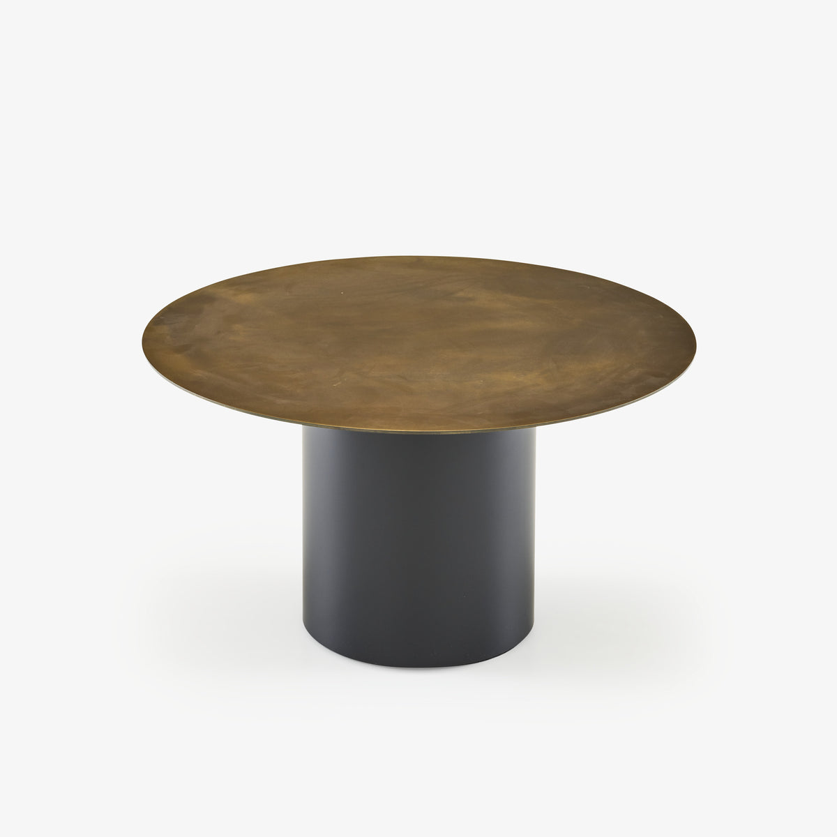 Table basse Oxydation Cinna vue de profil, pied cylindrique en acier laqué noir satiné