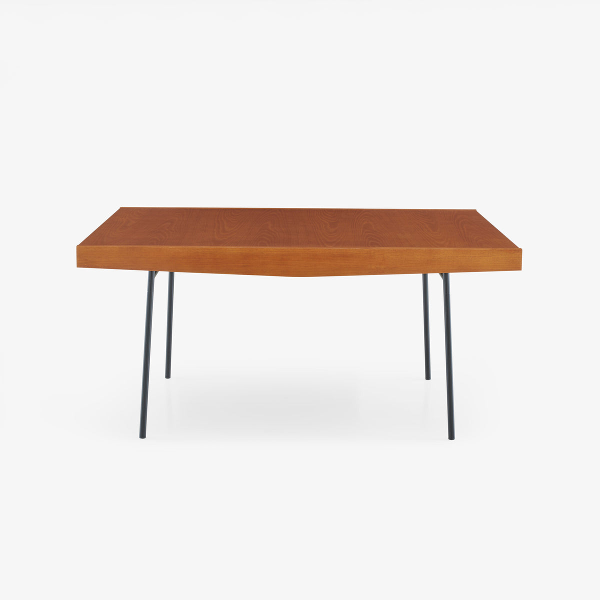 125 - Table de repas extensible frêne teinté guariche
