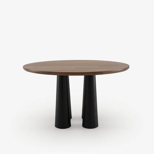 HASHIRA - Table de repas noyer piétement frêne teinté noir (réf. 4278)