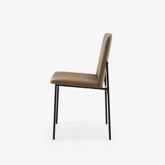 289 - Chaise piétement laqué noir satiné