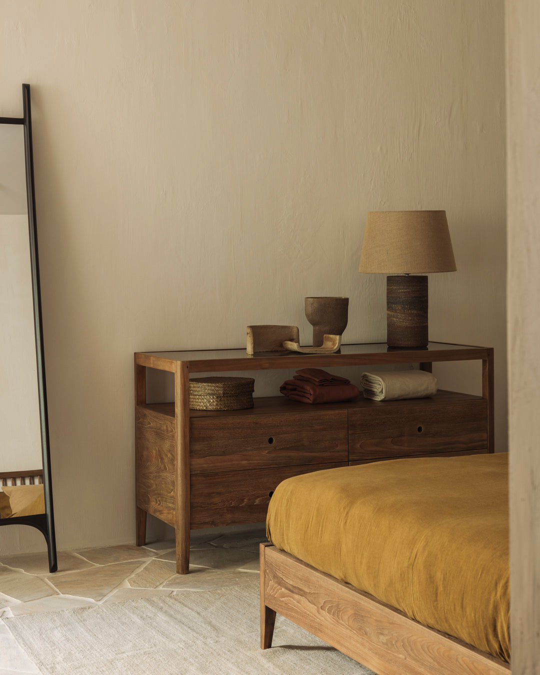 Commode Spindle – ambiance