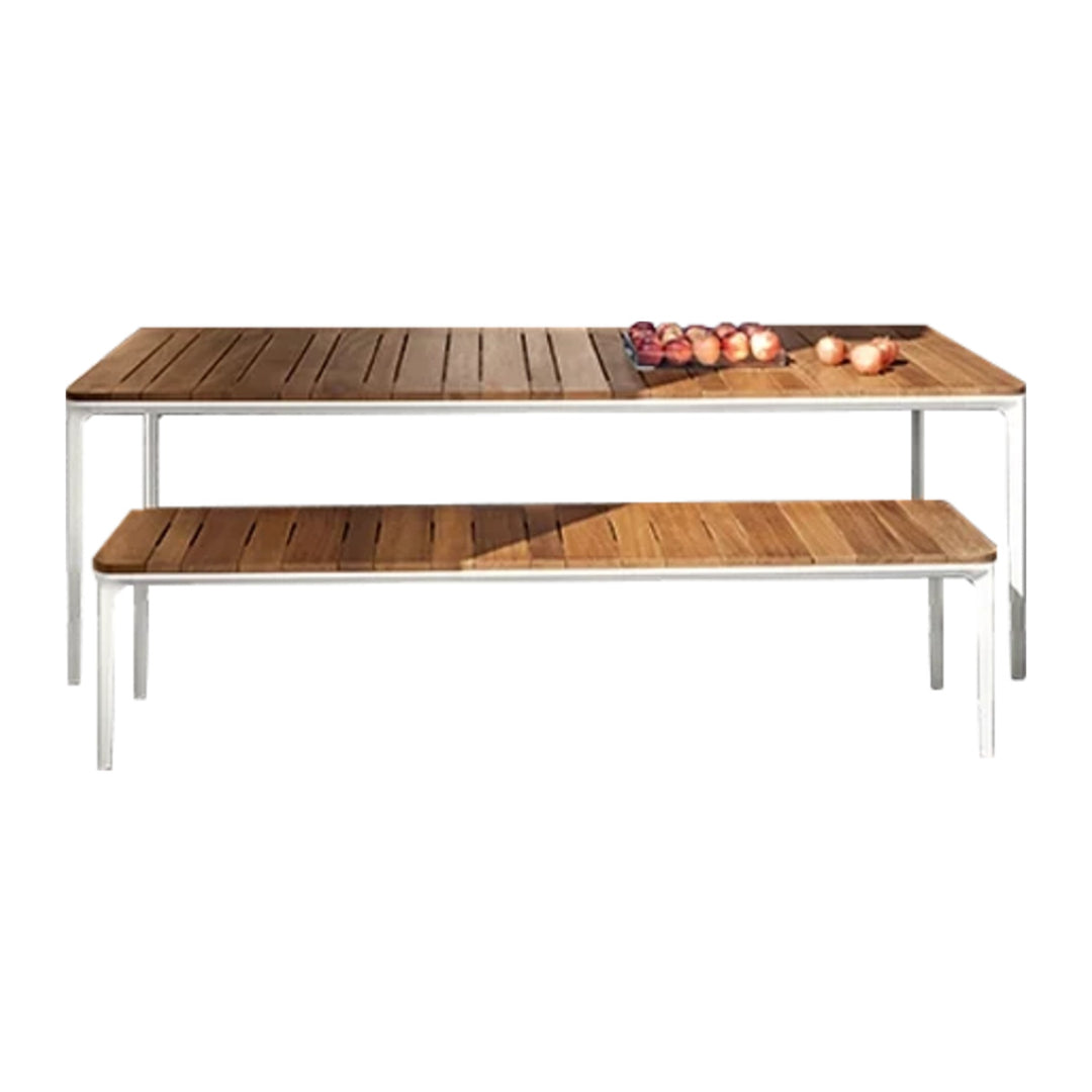Banc d'extérieur Slim Outdoor Doghe Sovet Italia, assise en lattes d'iroko et structure en aluminium