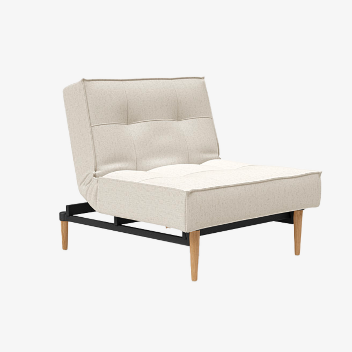 Fauteuil SPLITBACK d'Innovation Living en tissu Bouclé Off White, pieds en bois