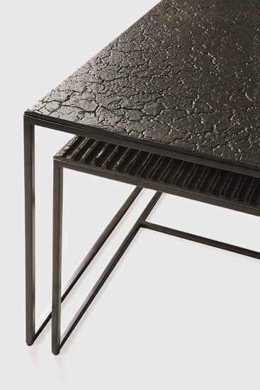 Table basse gigogne Pentagon – détail