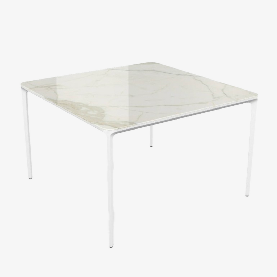 SLIM - Table carrée