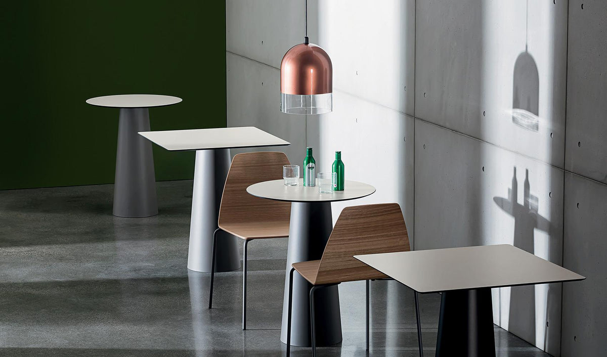 TOTEM - Table haute (bar)