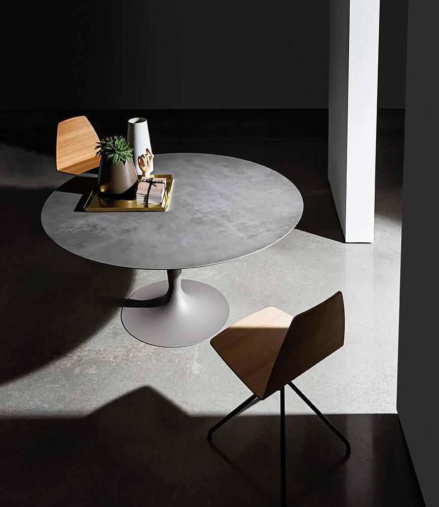 FLÛTE OUTDOOR SHAPED - Table