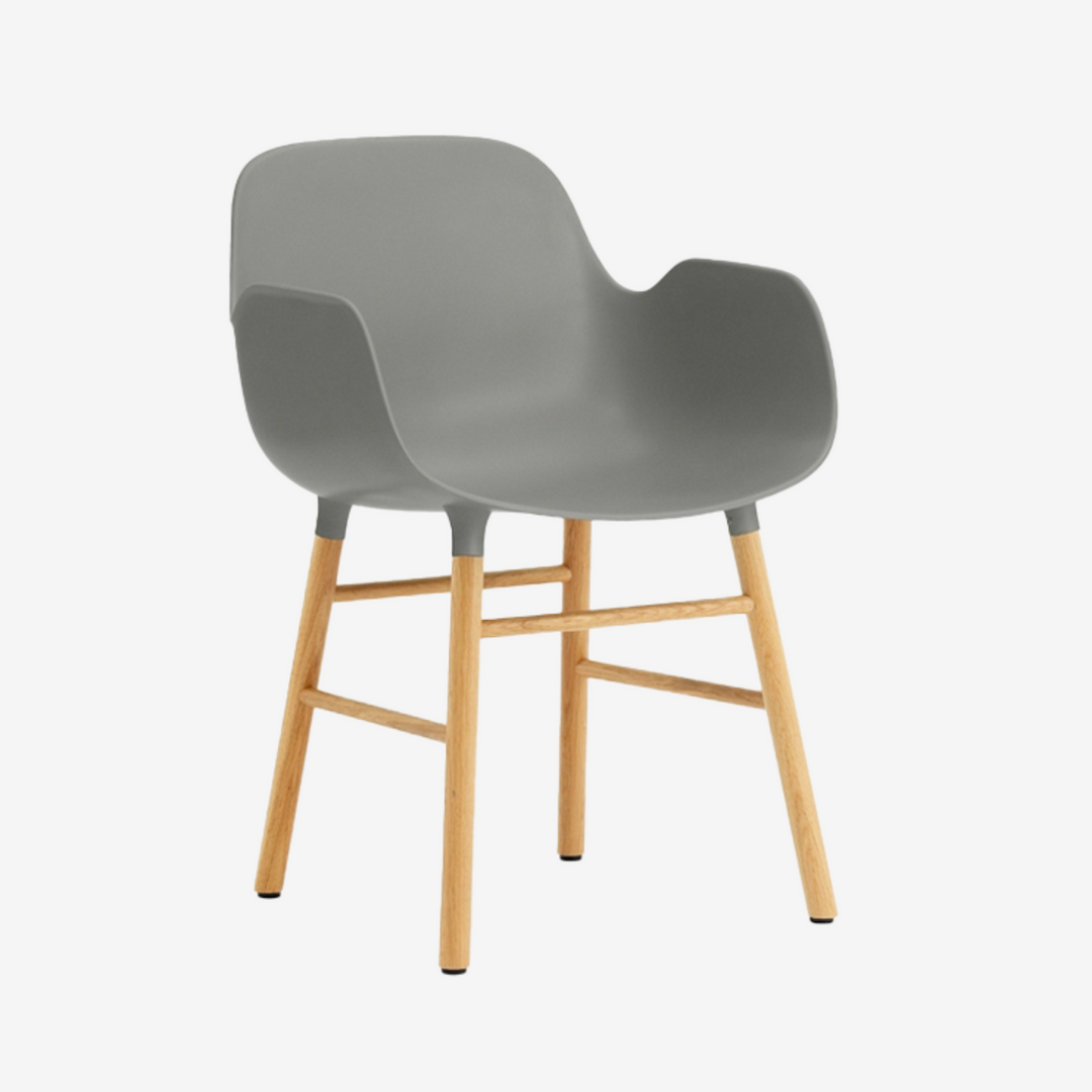 FORM - Fauteuil pieds chêne