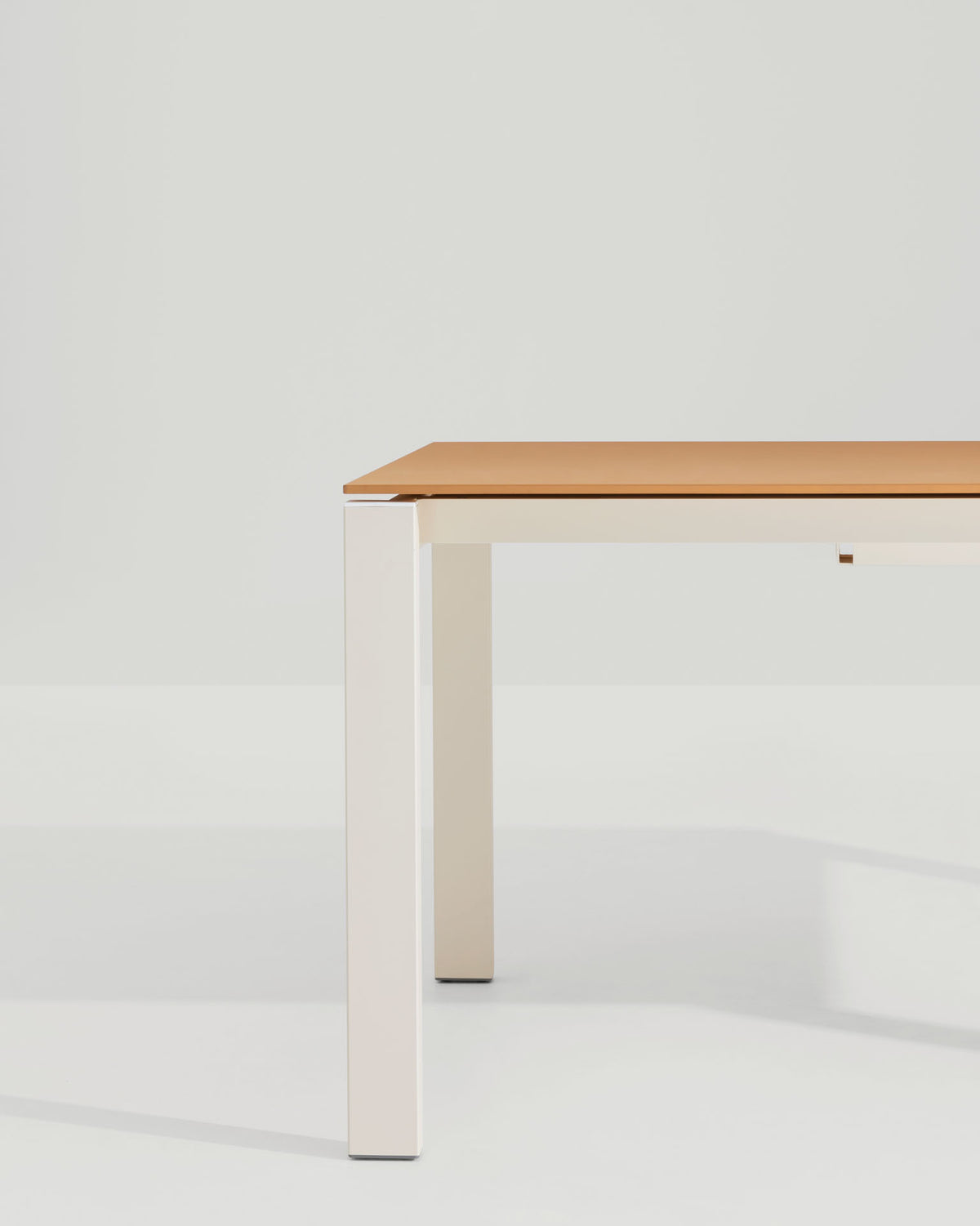 Table Badù – Midj – vue 3