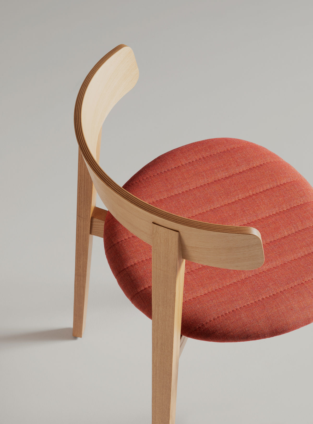 Chaise Maya – Midj – vue 3
