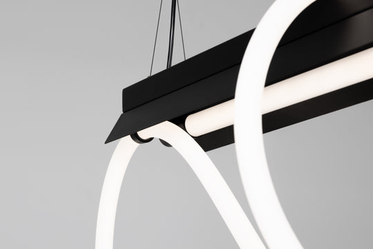 Suspension Tubelight