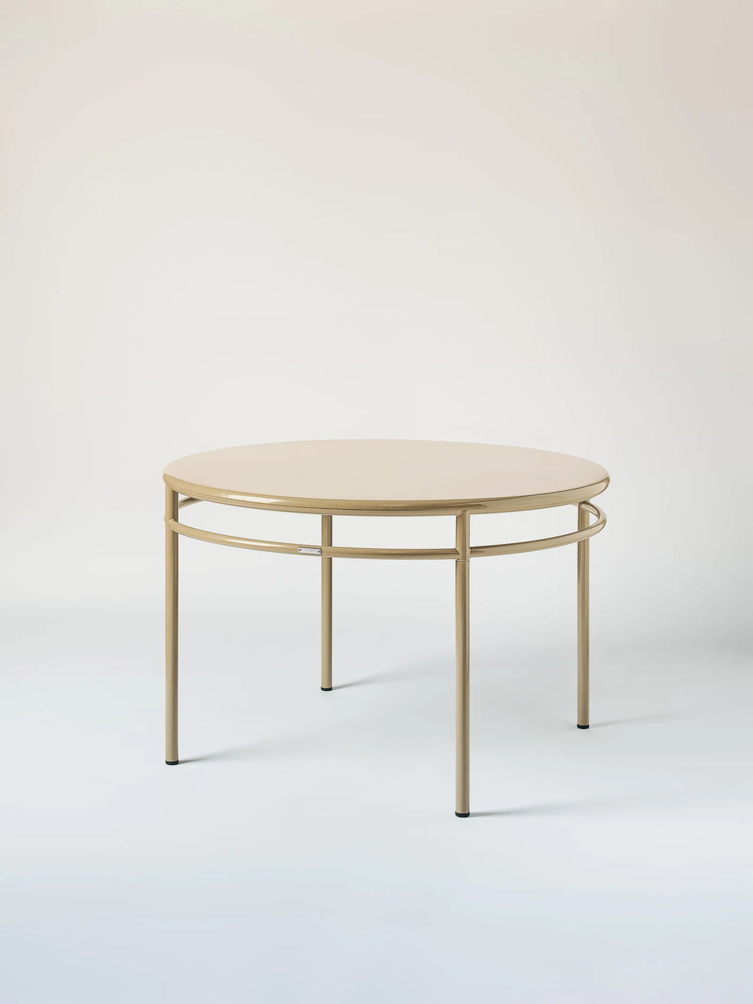 T37 - Table café
