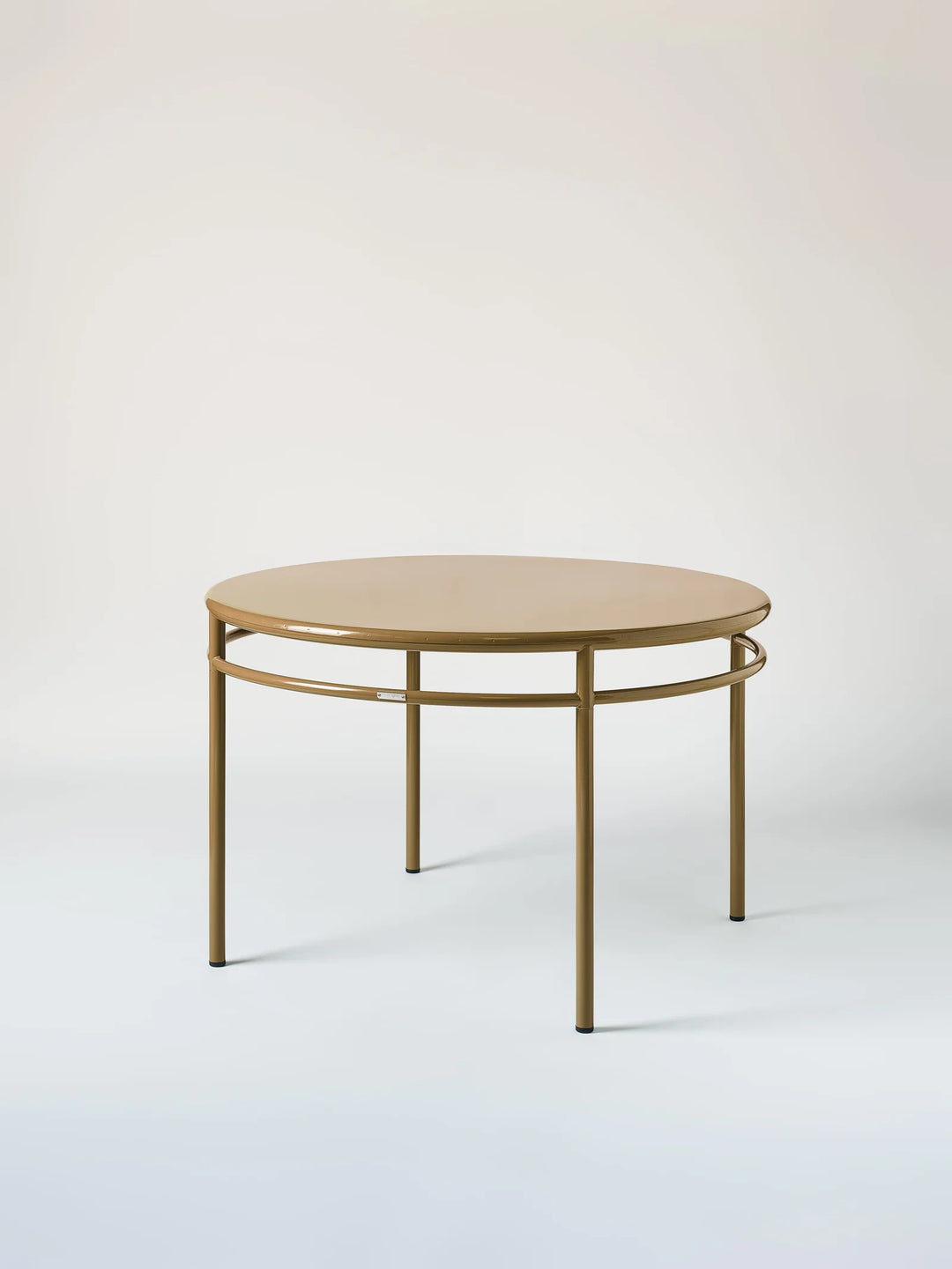 T37 - Table café