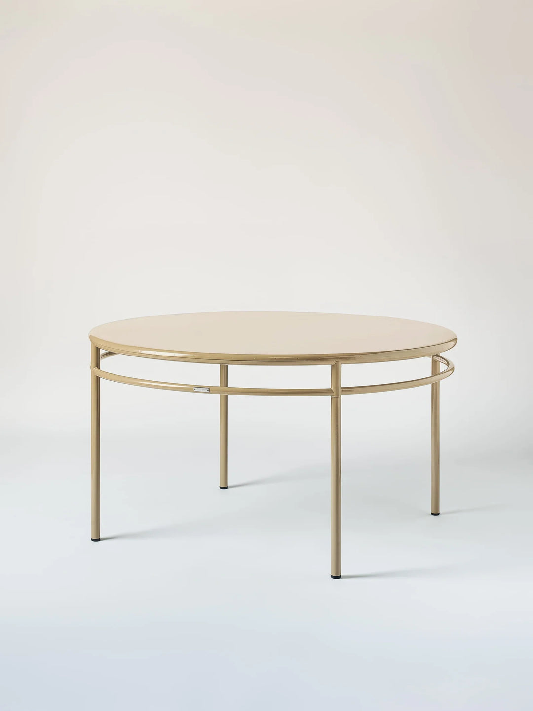 T37 - Table café