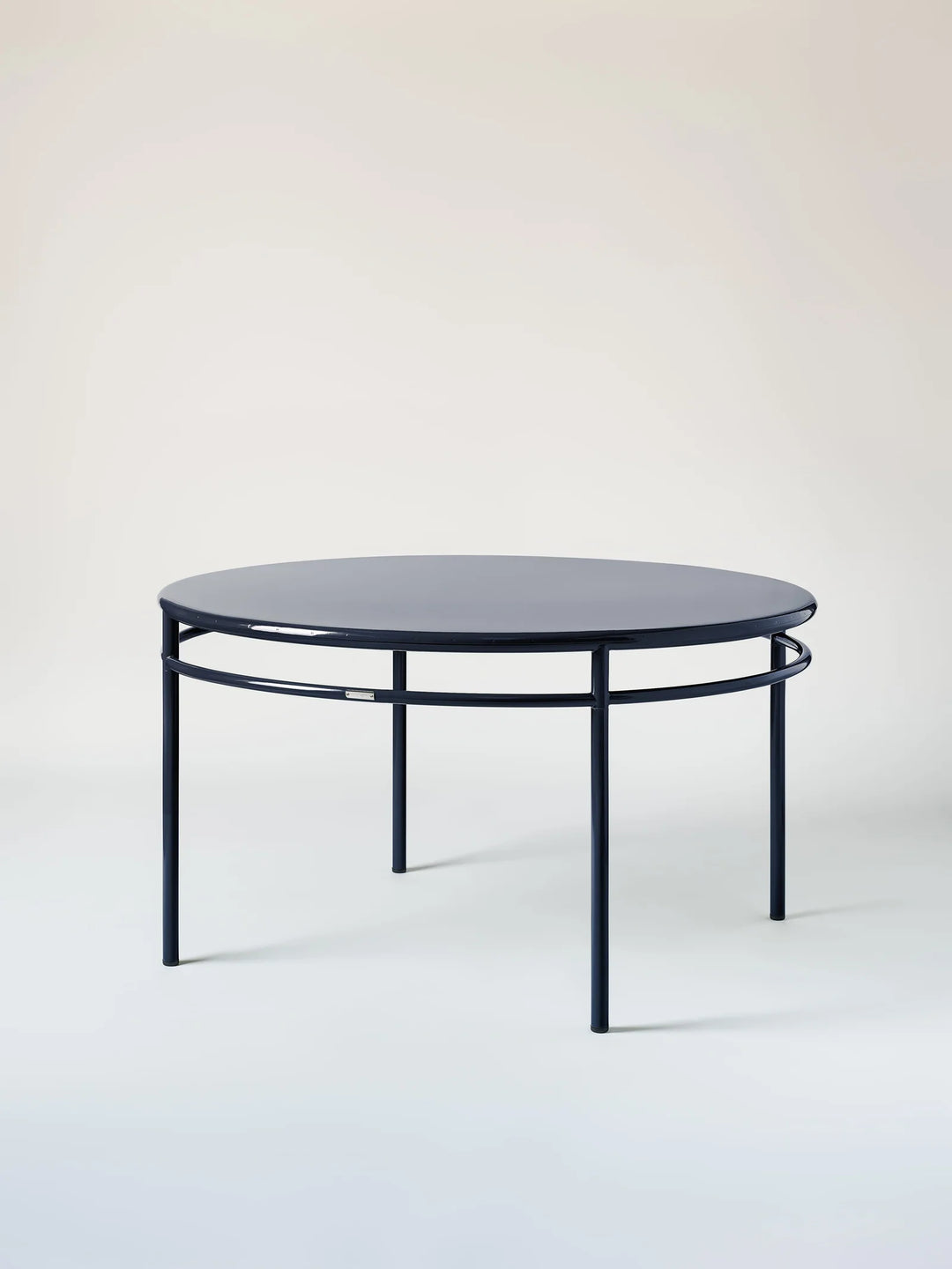 T37 - Table café