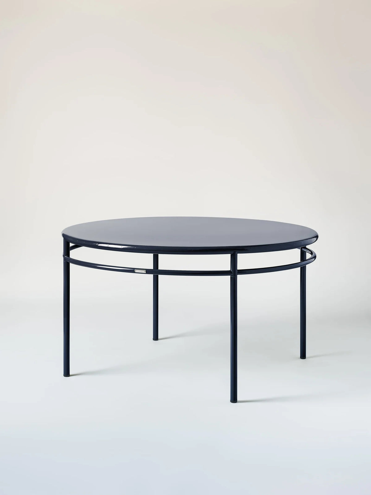 T37 - Table café