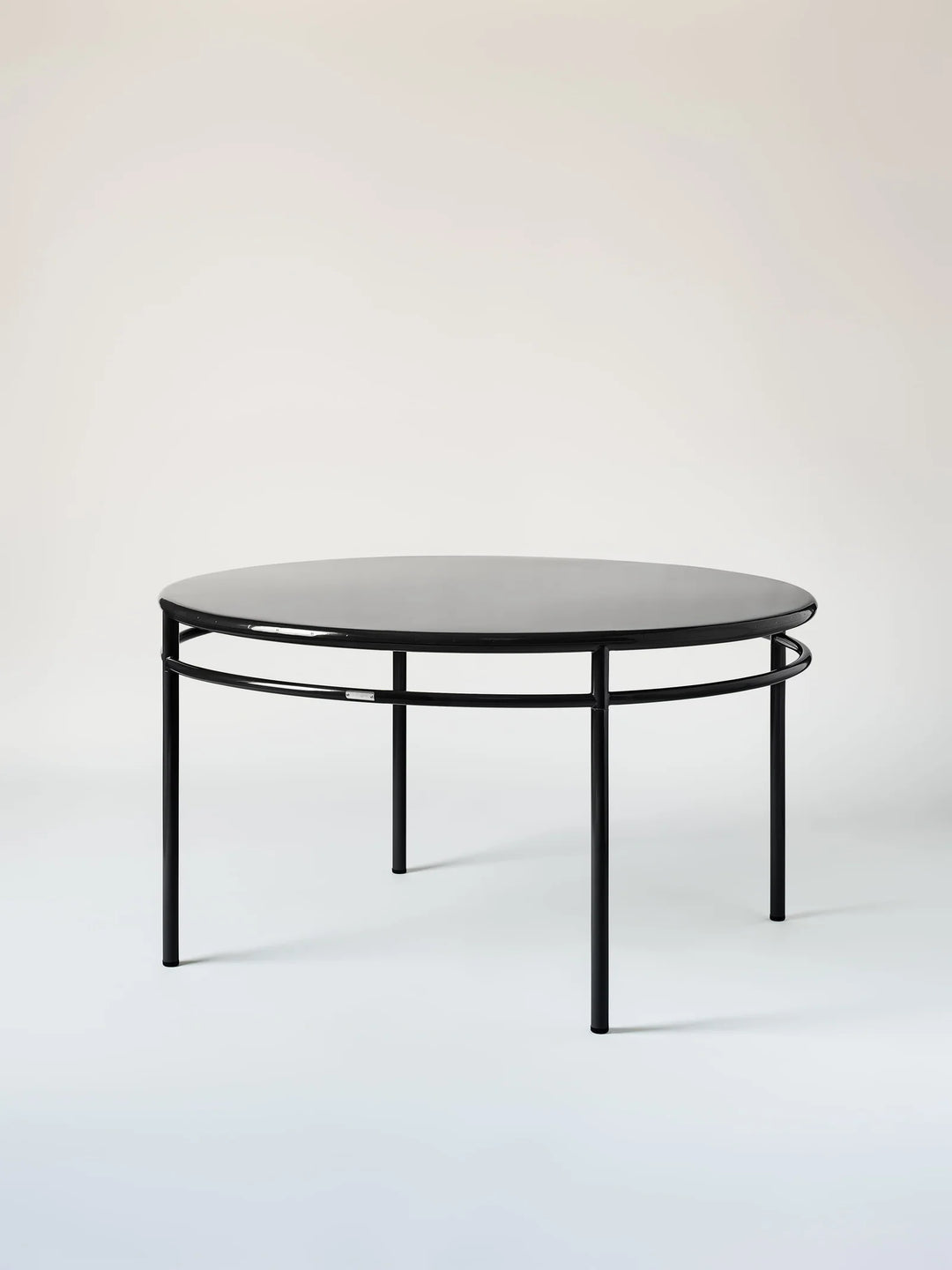 T37 - Table café