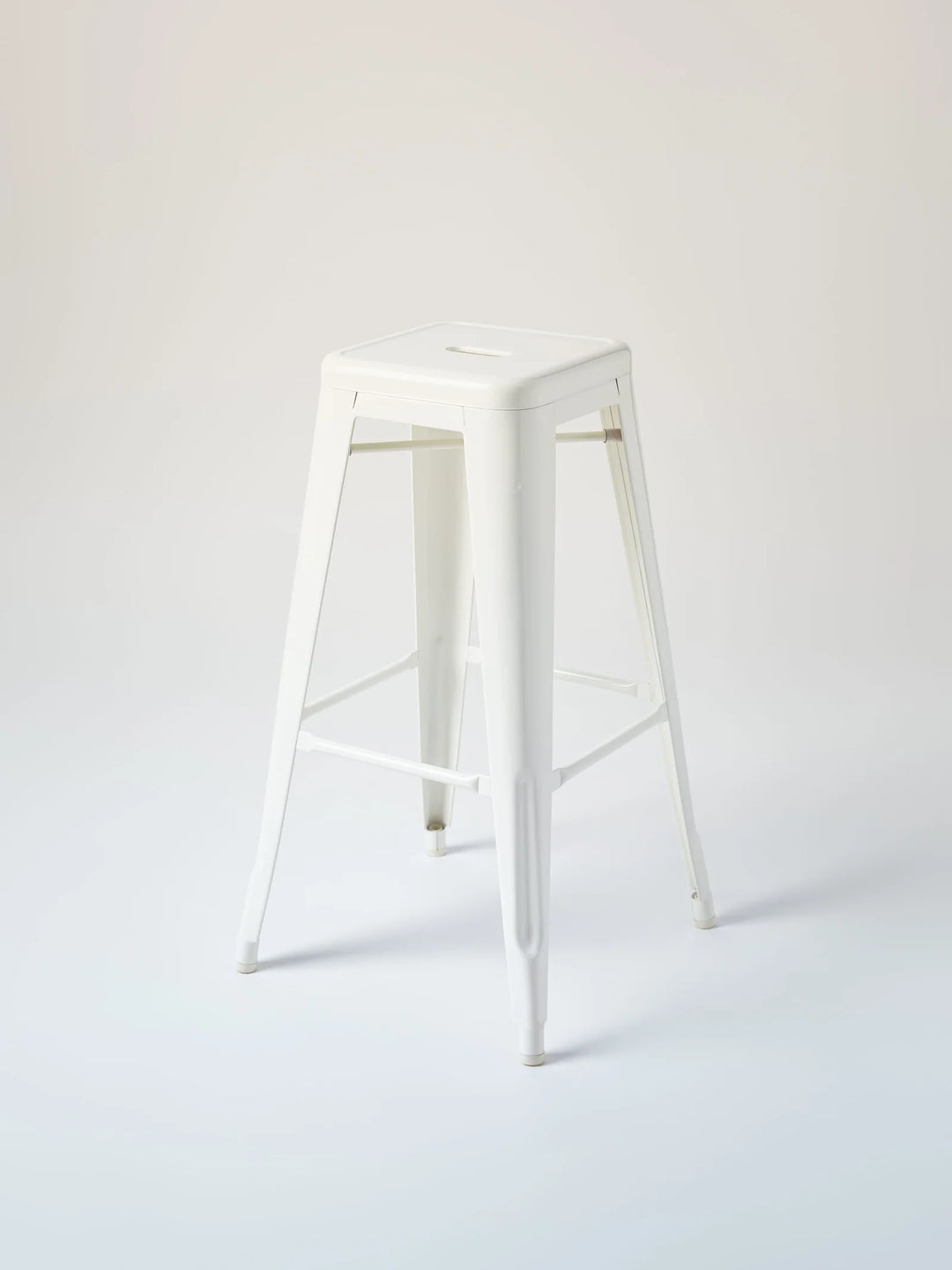 H - Tabouret H75 intérieur