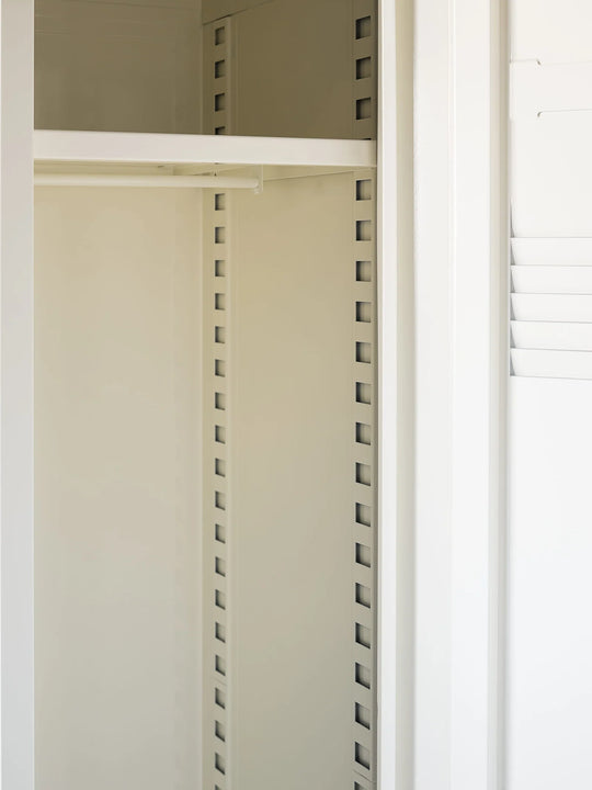 B1 - Penderie vestiaire