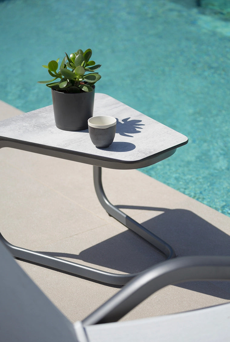 YOLO - Table basse – Les jardins au bout du monde – vue 2