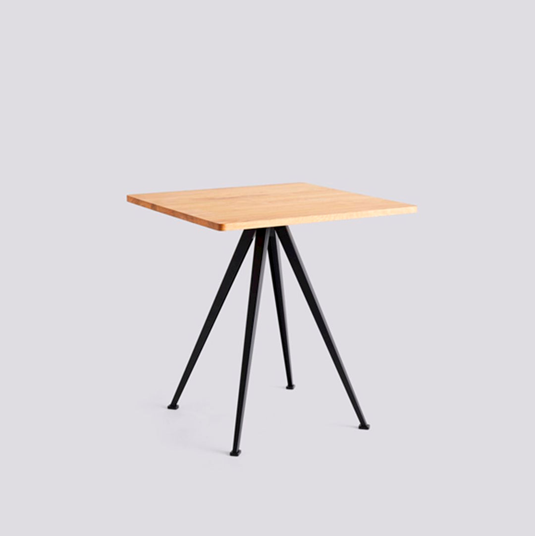 Table Pyramid 21 HAY