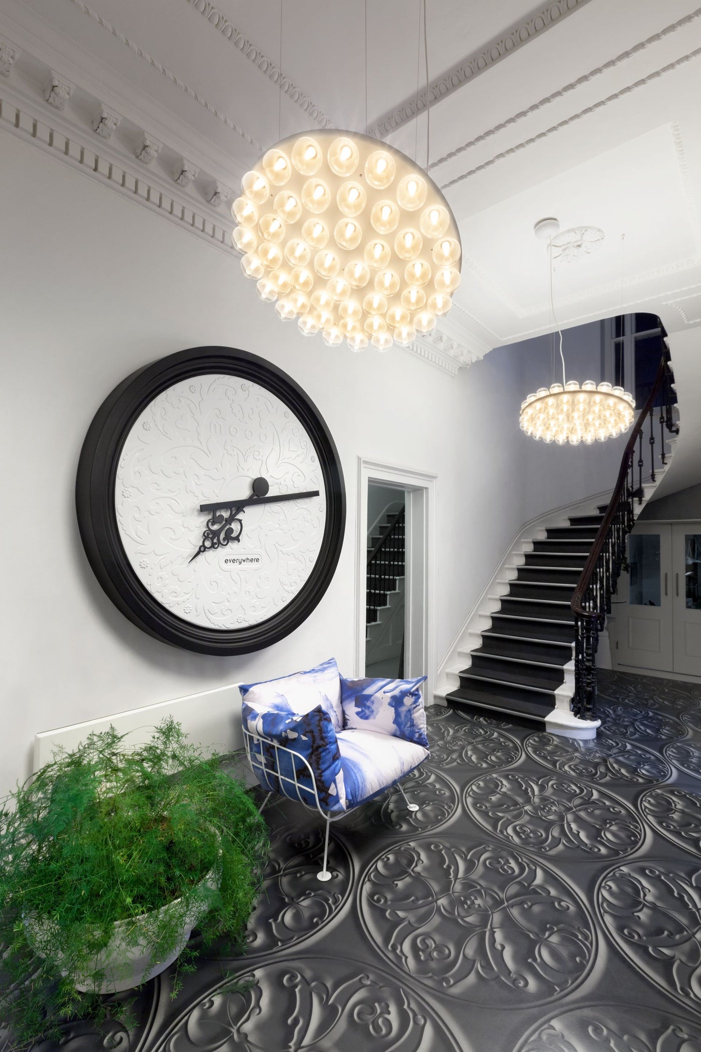 Suspension Prop Light