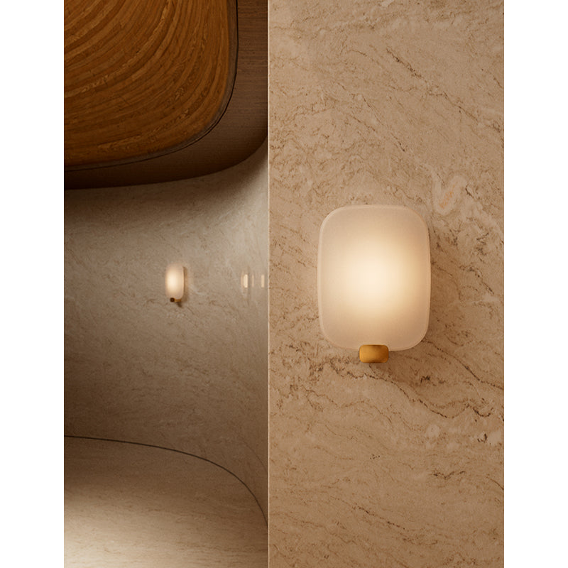 LIGHT ME TENDER - Applique – DCW Editions – vue 2
