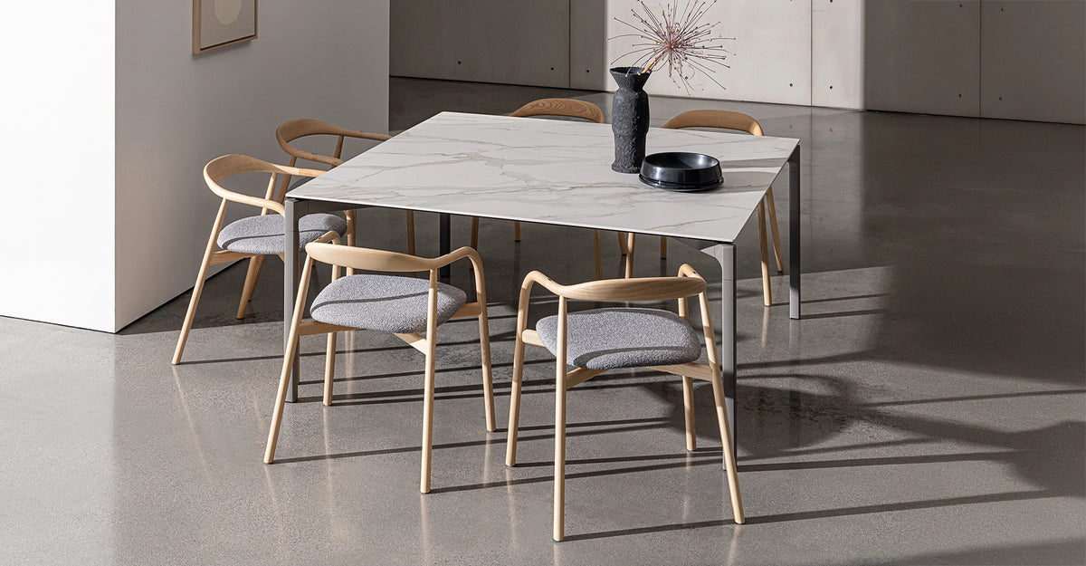 BONE - Table carrée