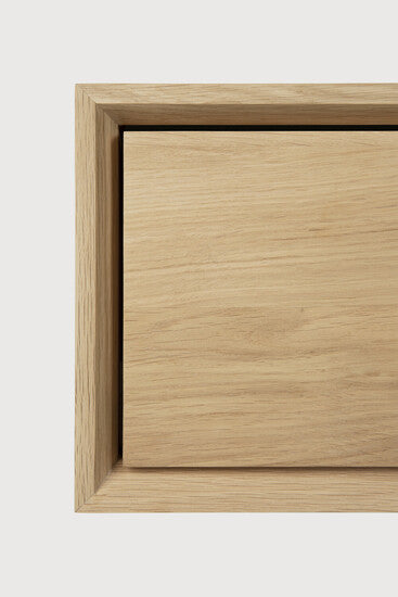 Table de chevet suspendue Nordic II – détail