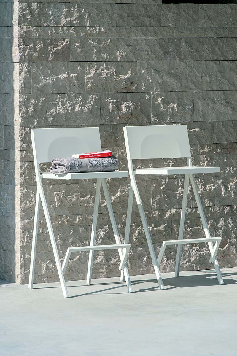 MIA - Tabouret