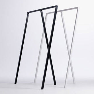 Hay - Porte manteau Loop Stand Wardrobe - Noir