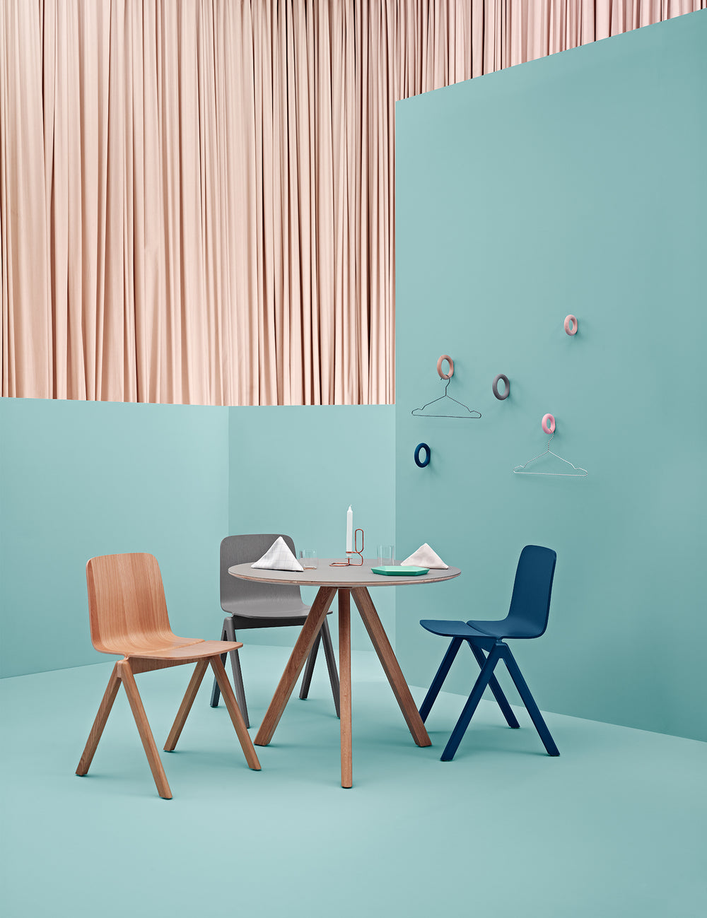 COPENHAGUE - Table repas n°20 - Ø 90
